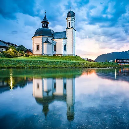 Seefeld Alpin - Rustikales Tiroler Appartement Seefeld in Tirol