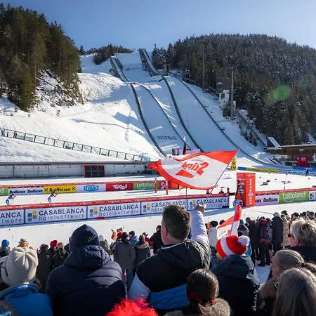 Seefeld Alpin - Rustikales Tiroler *