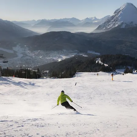 Seefeld Alpin - Rustikales Tiroler