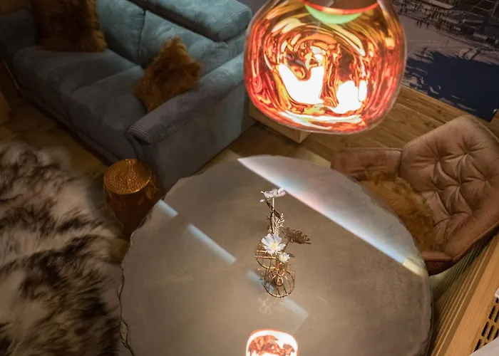 Seefeld Alpin - Rustikales Tiroler * Зеефельд в Тироле