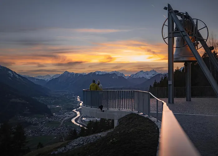 Seefeld Alpin - Rustikales Tiroler * Зеефельд в Тироле