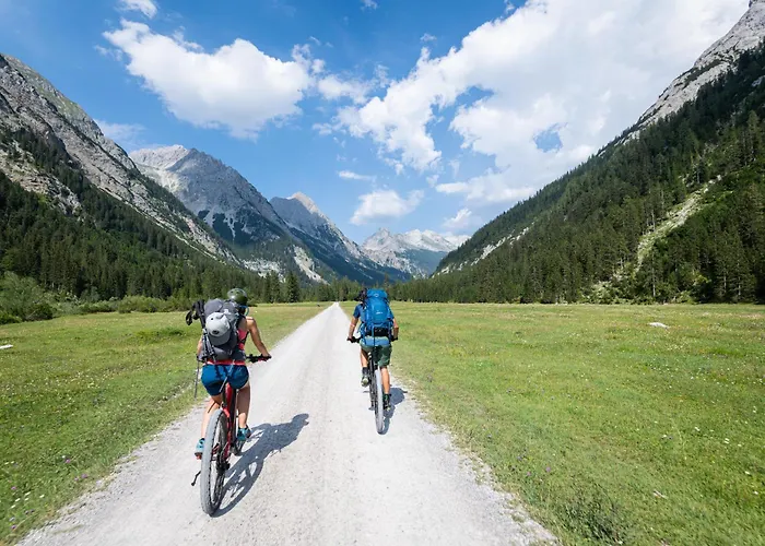 Апартаменты Seefeld Alpin - Rustikales Tiroler *